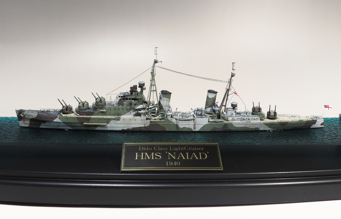 中古】1/700 英海軍 脂っこい 軽巡洋艦 ナイアド1940年 [FH1112]HMS Naiad 
